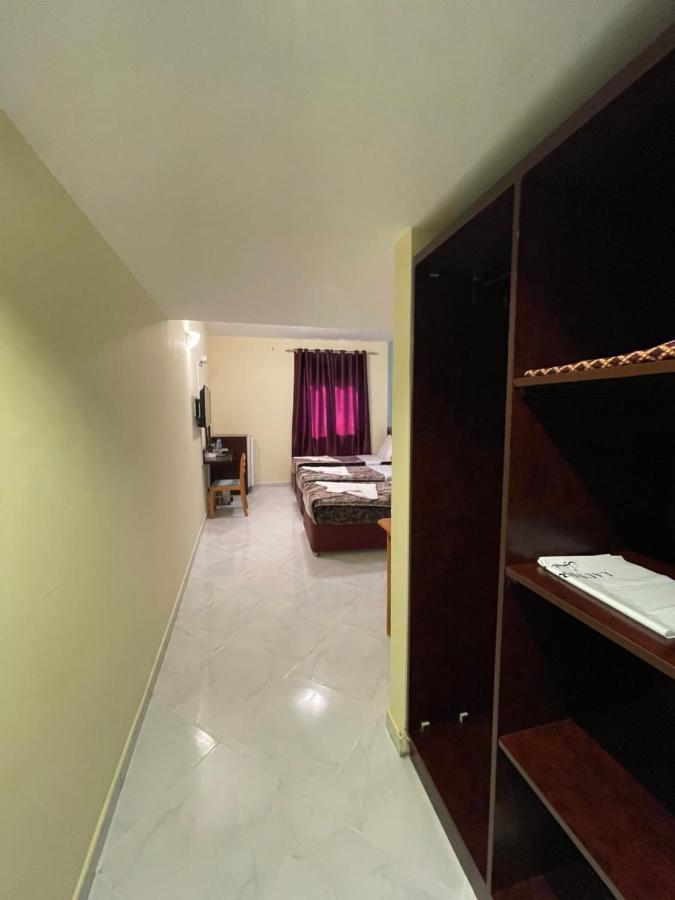 Mount Sina Hotel By Aura ดูไบ ภายนอก รูปภาพ